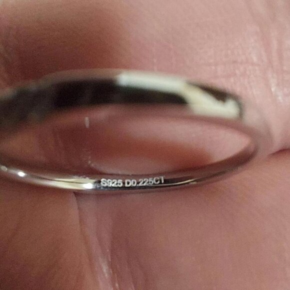 Genuine Moissanite 925 Sterling Silver Wedding Engagment Band Ring - Picture 5 of 11